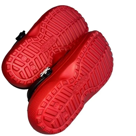 Crocs kids Size 13 Classic Lined Disney Mickey Mouse Clog sandals