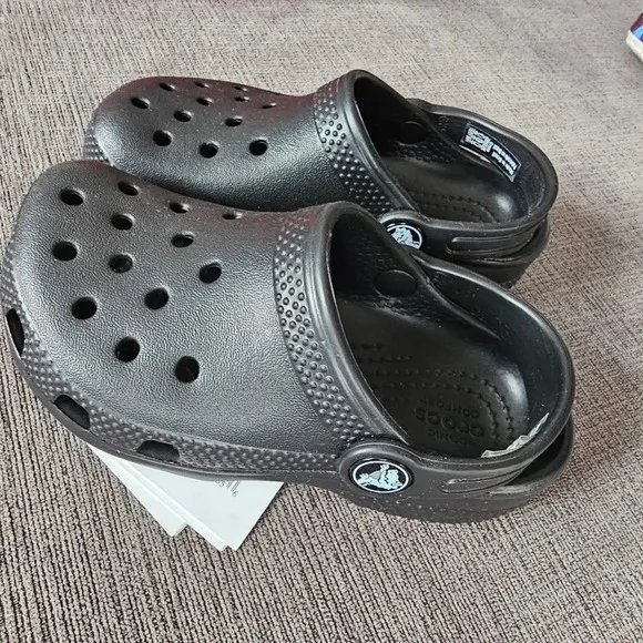 Crocs Kids' Toddler Black Classic Clog Shoes Size 9