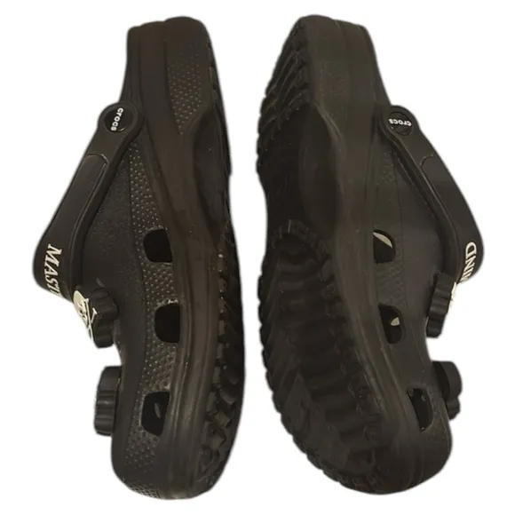 Crocs mastermind Japan gothic skeleton size 10 men’s woman 12