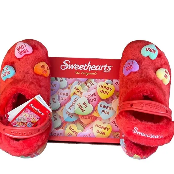 Crocs Sweethearts Fur Sure Clogs Red Fuzzy Hearts Slip On Shoes Mens Size 11 NWT