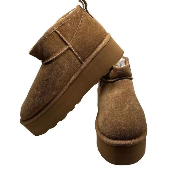 CUSHIONAIRE Women's Genuine Suede pull on platform boot 9.5 WIDE CHESTNUT