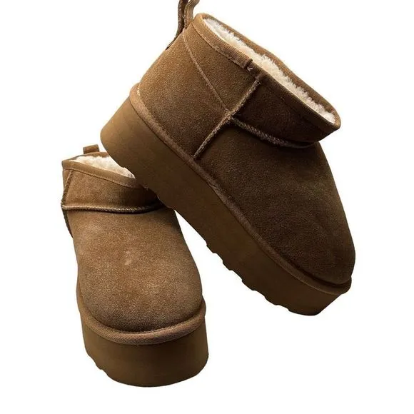 CUSHIONAIRE Women's Genuine Suede pull on platform boot 9.5 WIDE CHESTNUT