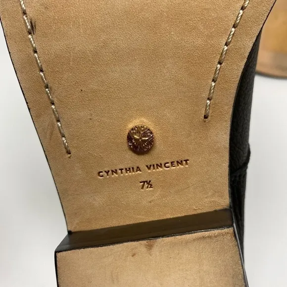 Cynthia Vincent Leather Ankle Boots Black SZ 7.5