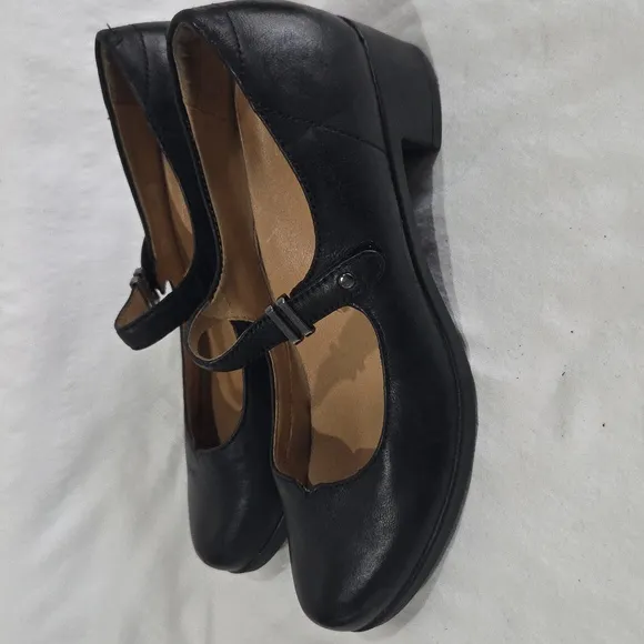 Dankso Leather Classic Black Mary Jane Women's Shoes Size 8.5