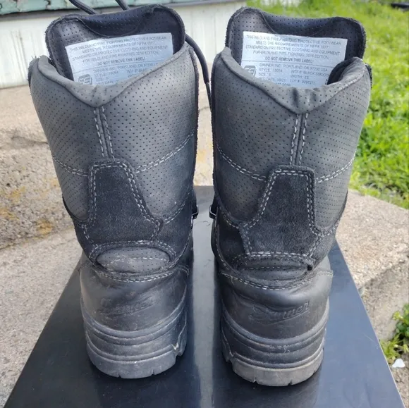 DANNER Women's Size 6 (EE) Wildland Tactical Firefighter Boots 8&quot; 18054 Soft Toe