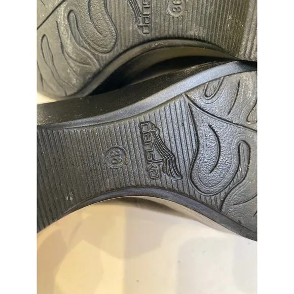 Dansko Black Mary Jane Wedge Heels EUC Sz EU 36 US 6 Strap Buckle Studs Leather