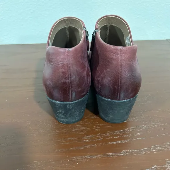 Dansko Burgundy Ombré Toe Leather Ankle Boots Size 38