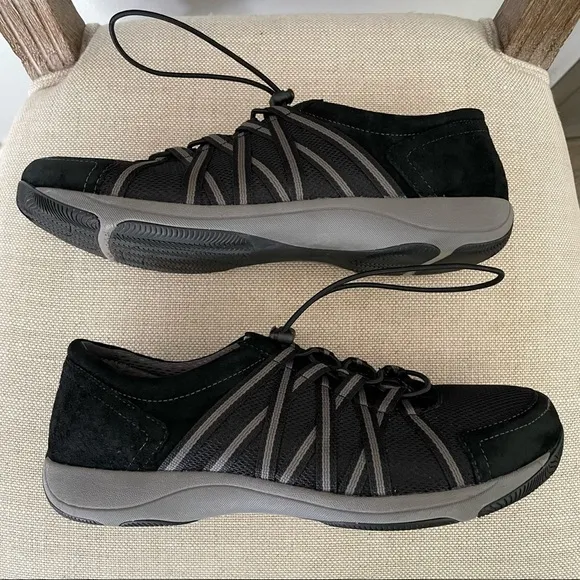 Dansko ‘Honor’ Suede Sneakers