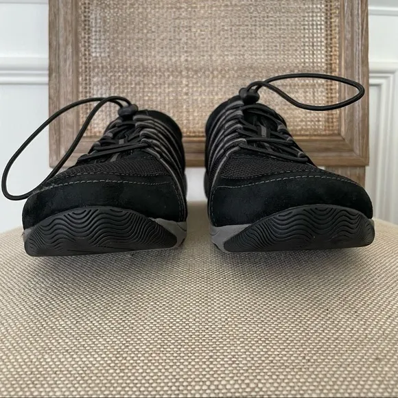 Dansko ‘Honor’ Suede Sneakers