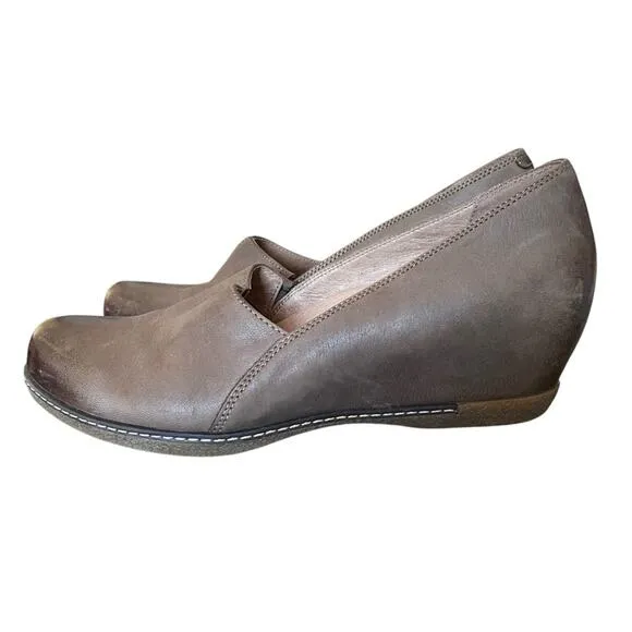 Dansko Liliana Leather Women's Brown Slip-On Wedge Shoes size 40 size 10