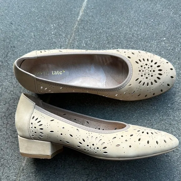 David Tate genuine leather tan Shoes, block heel size 8