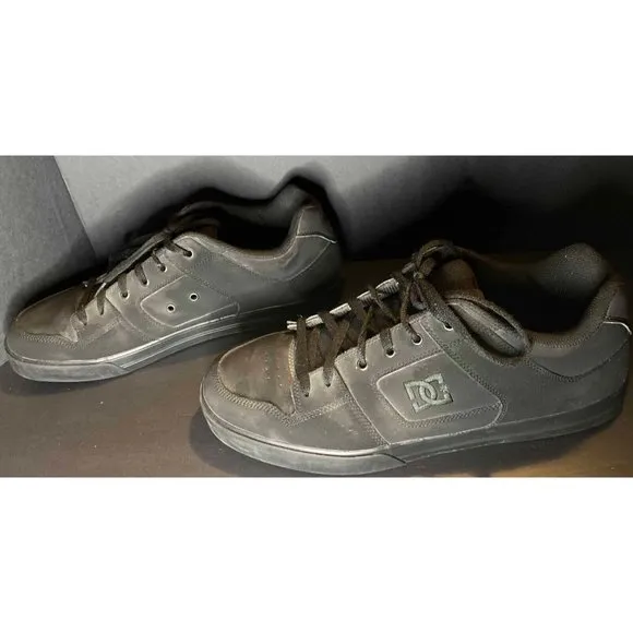 DC PURE Skateboard Shoes Sneakers Black Mens 16 Skater Casual Outdoors