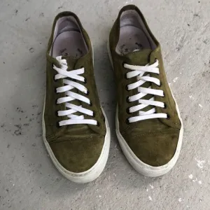 Del Toro sneakers