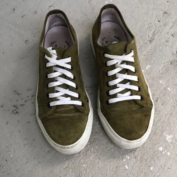 Del Toro sneakers