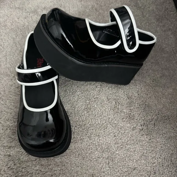 Demonia Platform Mary Jane Shoes Goth Punk Lolita Kawaii Size 6