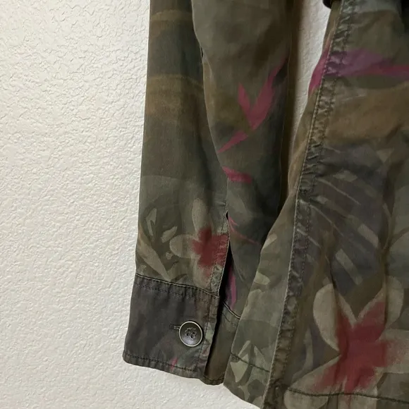 DESIGUAL | Camoasis Khaki Floral Parka Jacket SS21 Style 21SWEN13 | Size Medium