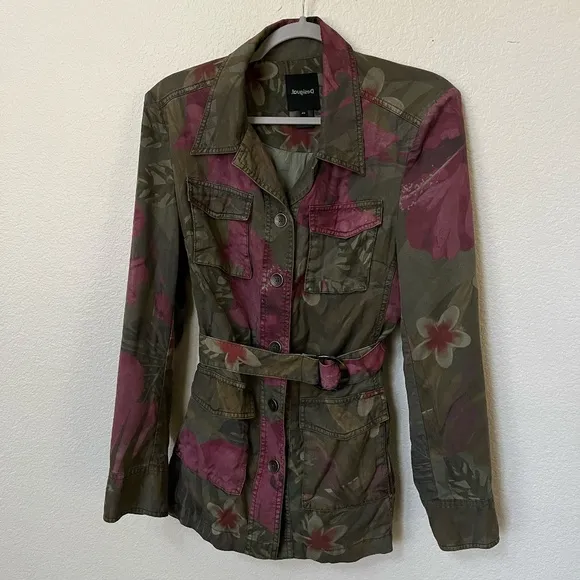 DESIGUAL | Camoasis Khaki Floral Parka Jacket SS21 Style 21SWEN13 | Size Medium