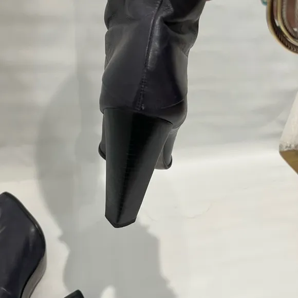 Diane Von Furstenburg DVF Blue Leather Knee Boots Sz. 8.5