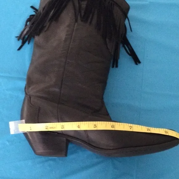 Dingo Black Fringe Leather Boots size 6 1/2