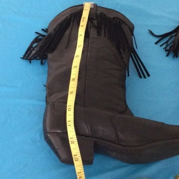 Dingo Black Fringe Leather Boots size 6 1/2