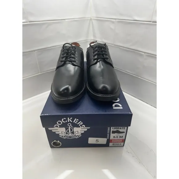 DOCKERS Men's Ludgate Oxford 9.5