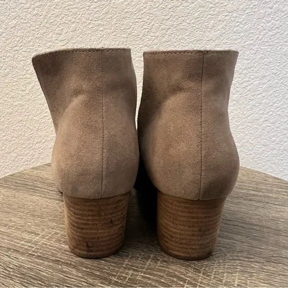 Dolce Vita Taupe Tan Suede Leather Daine Bootie Ankle Boots- Size 11