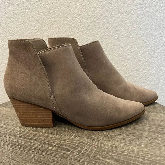 Dolce Vita Taupe Tan Suede Leather Daine Bootie Ankle Boots- Size 11