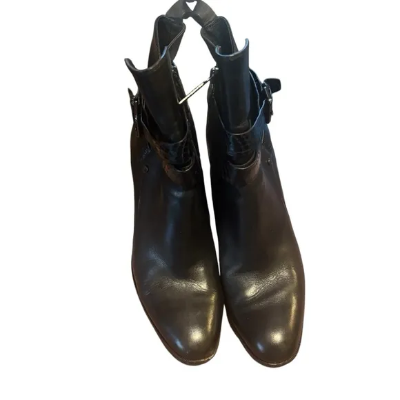 Donald J. Pliner Black Leather Snakeskin Oli 4” Heel Boots Size 8.5