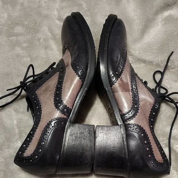 Donna Piu Derby Black and Beige Lace-Up Shoes size 39