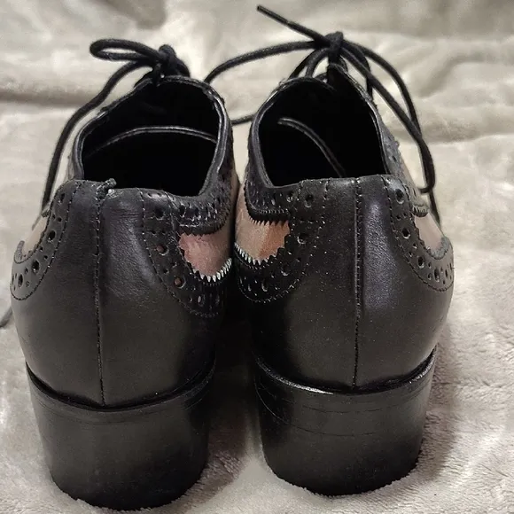 Donna Piu Derby Black and Beige Lace-Up Shoes size 39