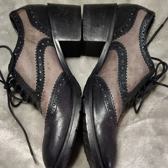 Donna Piu Derby Black and Beige Lace-Up Shoes size 39