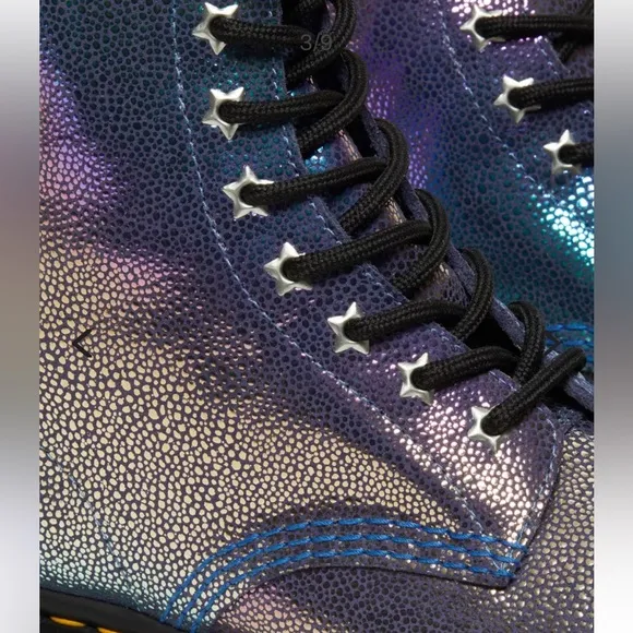 DR. MARTENS, 1460, Purple Rainbow Ray, Women’s Size 6, Iridescent Lace-Up Boot