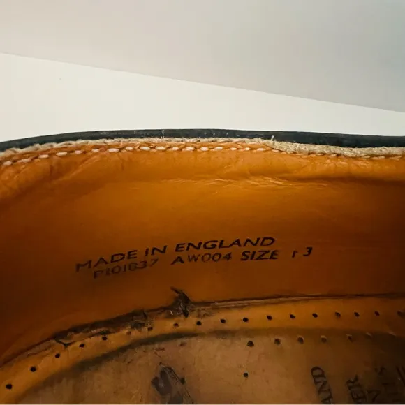 Dr. Martens 1461  Man 13 Black Yellow Stitching, Made in England.