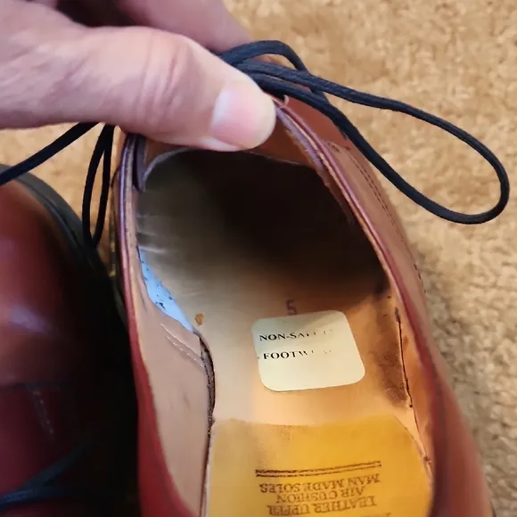 Dr. Martens 1925 Cherry Steel Toe Oxford shoes Unisex