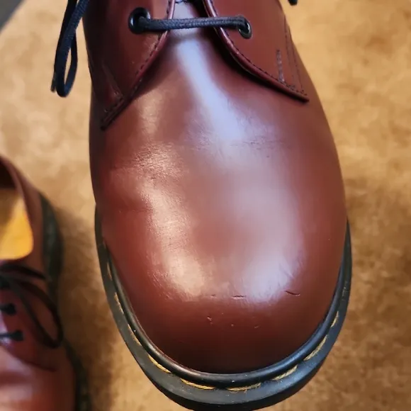 Dr. Martens 1925 Cherry Steel Toe Oxford shoes Unisex