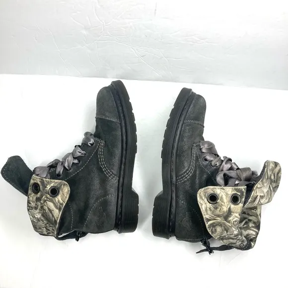 Dr. Martens Aimilie Metallic Pewter Leather Fold Over Combat Boots Womens Size 5