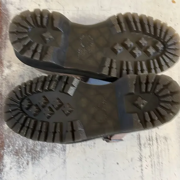 Dr. Marten’s Air Wair MaryJane Shoes