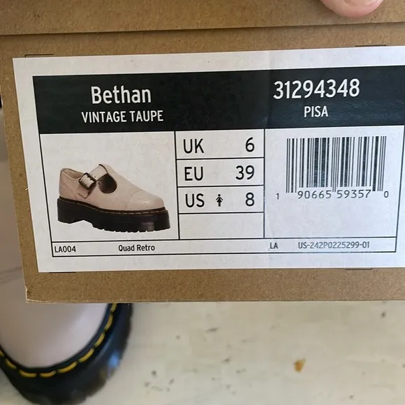 Dr. Marten’s Air Wair MaryJane Shoes