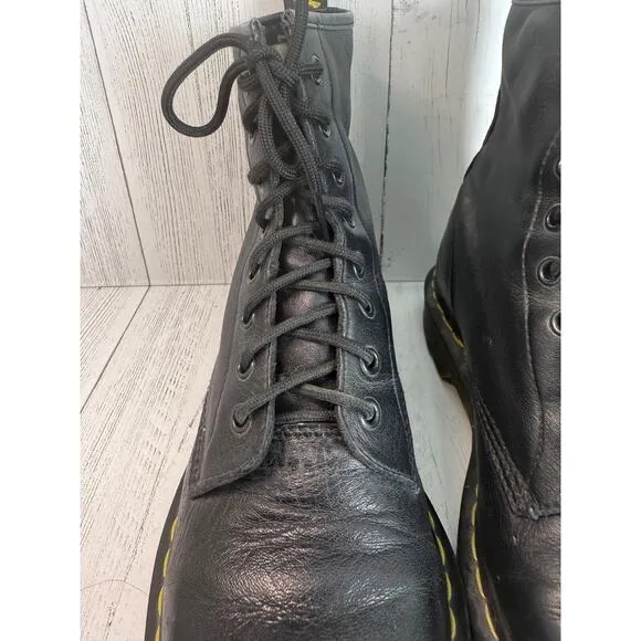 Dr Martens Black 1460 Boots Leather 8 Hole Lace Up Mns 10 Wms 11 Pascal Soft