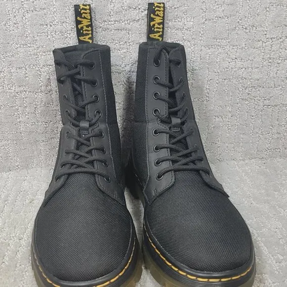 Dr. Martens Combs AW004 Unisex Adults Size US M10 L11 Black Lace Up Combat Boot