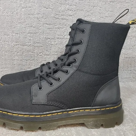Dr. Martens Combs AW004 Unisex Adults Size US M10 L11 Black Lace Up Combat Boot