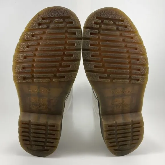 Dr Martens Doc 11822 Combat Boots Womens Size 7 White Leather 8-Eye Lace Up