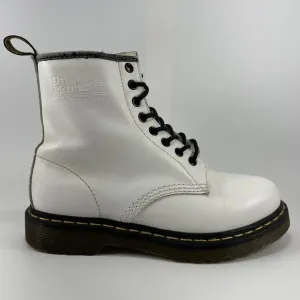 Dr Martens Doc 11822 Combat Boots Womens Size 7 White Leather 8-Eye Lace Up