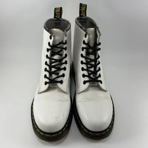 Dr Martens Doc 11822 Combat Boots Womens Size 7 White Leather 8-Eye Lace Up