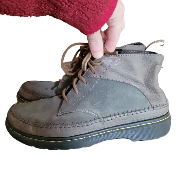 DR. MARTENS Leather and Suede Chukka Boots Gray 7