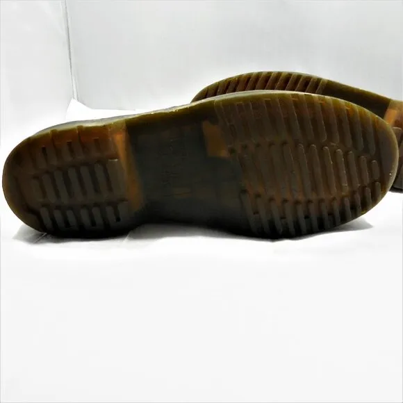 Dr Martens Original 8 Eye Boots  1460