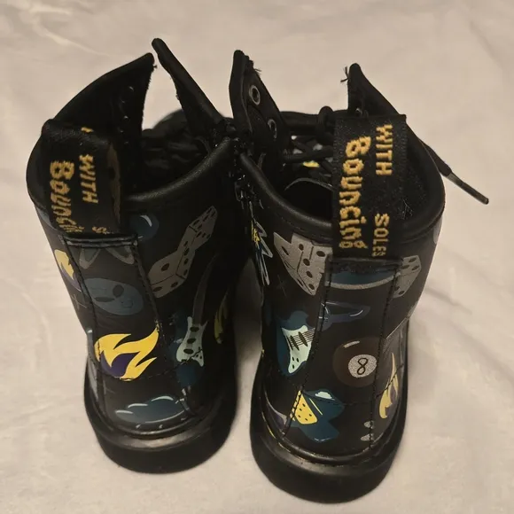 Dr. Martens Romario 1460 Soft Leather Boots - Kids Size 4