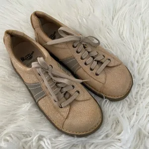 Dr Martens tan crackle leather lace up air cushion shoes size UK 7 US‎ 8