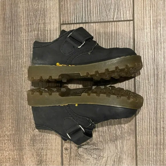 Dr. Martens Toddler Black Leather Suede Hook &amp; Loop SZ UK 8 US 9 England