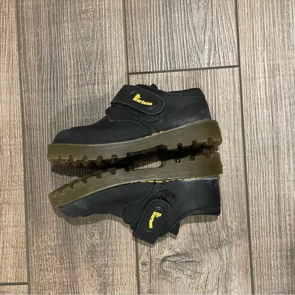 Dr. Martens Toddler Black Leather Suede Hook &amp; Loop SZ UK 8 US 9 England